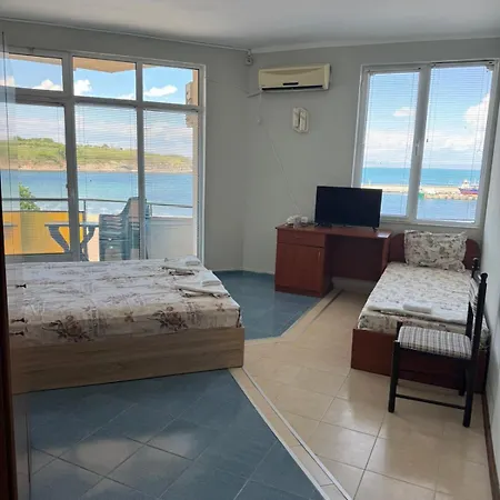 кооп бриз * 切尔诺莫雷茨